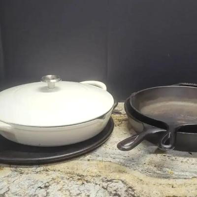 Cast Iron Cookware Collection