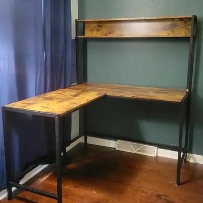 L-Shaped Metal and Wood Desk with Overhead Shelf