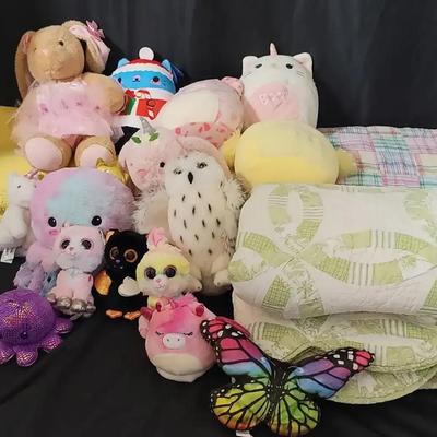 Vintage Quilts & Plush Toy Collection Featuring Squishmallows & TY