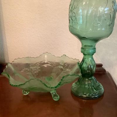 Vintage Green Embossed Glass Hurricane Lamp – Two-Piece Set
