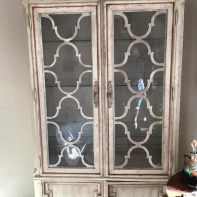Thomasville French Country Cabinet