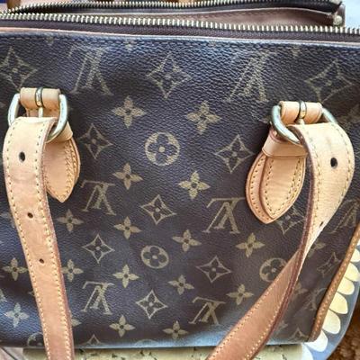Louis Vuitton handbag 