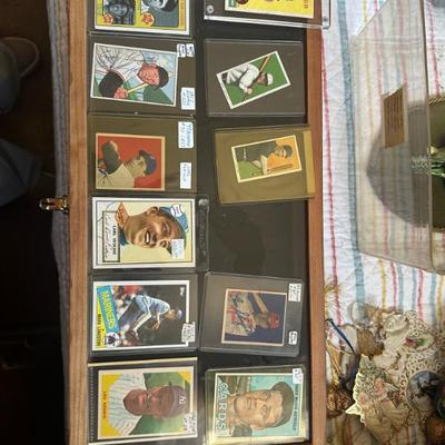 Small preview of baseball cards. 
