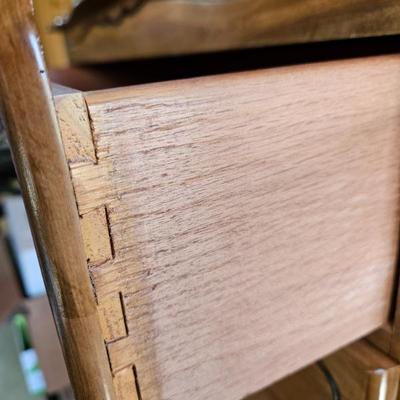 Sale Photo Thumbnail #309