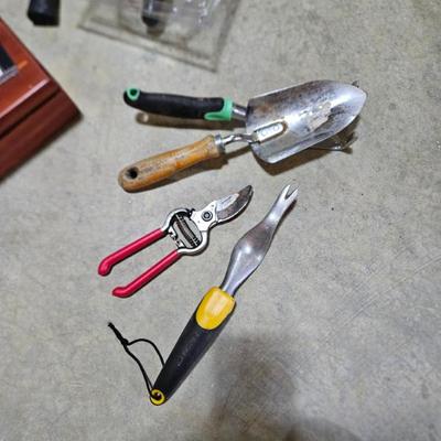 Sale Photo Thumbnail #218