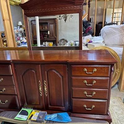 Sale Photo Thumbnail #124