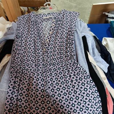 Sale Photo Thumbnail #393