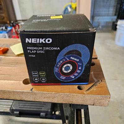 Sale Photo Thumbnail #363