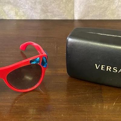Bejeweled Official Red Prada Women’s Sunglasses & Versace Case