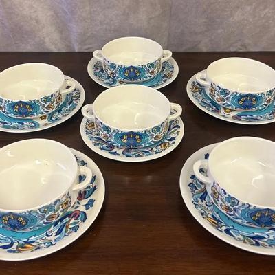 Vintage Villeroy & Boch Izmir 6 3/4”D Bowl & 7 1/2”D Saucer Set