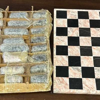 Vintage Complete 32-Piece Marble Chess Set