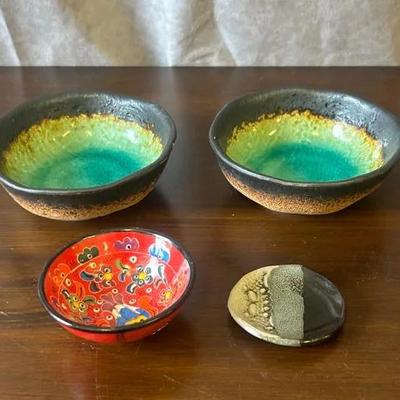 5”D Painted Ceramic Bowls & Two Small Ceramic Dishes 