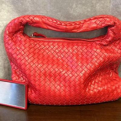 Bottega Veneta Red Leather Purse With Small Mirror 