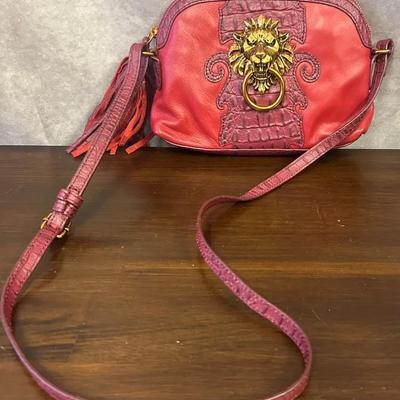 Sharif Red Small Handbag With Decorative Lion Emblem