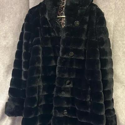 Nuage Women’s Medium Reversible All-Weather Winter Coat