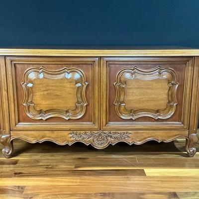 Vintage Pierre Deaux French Country Chest 