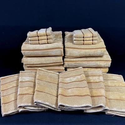 Plush Golden Striped Towel Sets