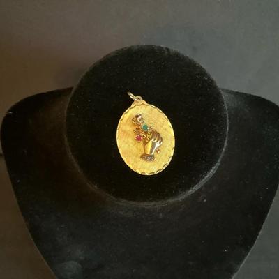 1962 14k Vintage Pendant