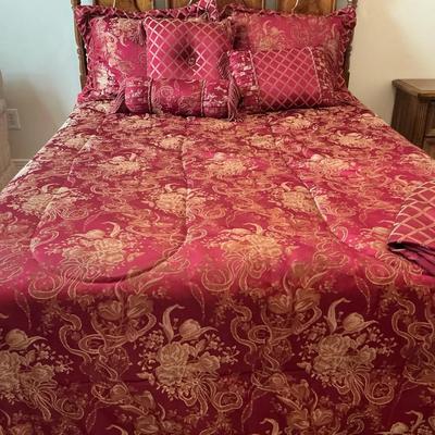 Red And Gold Queen Comforter Set