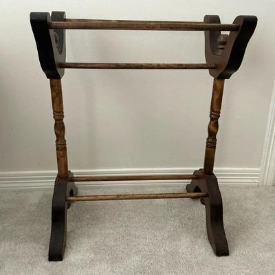 Wooden Quilt Rack