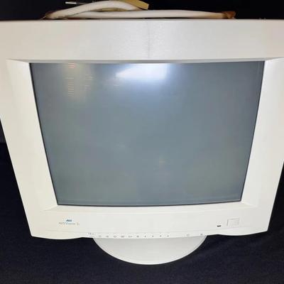 Retro AST Vision 7L Computer Monitor