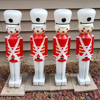 Toy Soldier Blow Molds (Y)