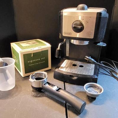 DeLonghi Espresso Machine + (D)
