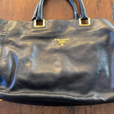Sale Photo Thumbnail #14: Prada Leather Bag