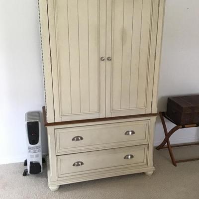 Sale Photo Thumbnail #68