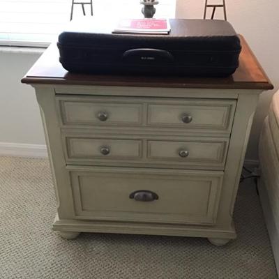 Sale Photo Thumbnail #75