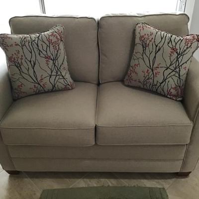 Sale Photo Thumbnail #29