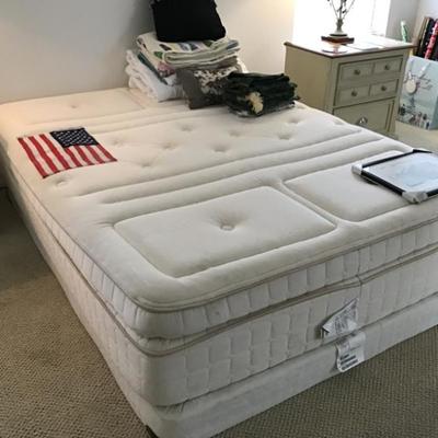 Sale Photo Thumbnail #78