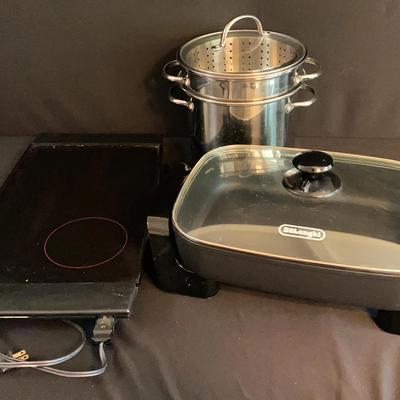 DeLonghi Electric Skillet, Maxim Heating Plate And Stainless Steel Pot/steamer With Lid