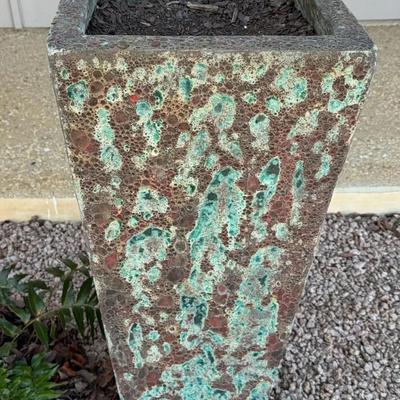 3 ft concrete tapered planter - Lot 1 