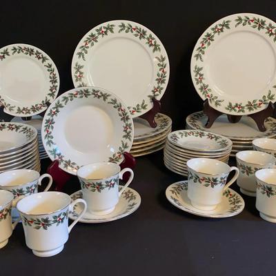 Formalities By Braun Brothers Holly Collection