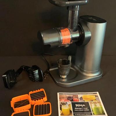 Ninja Never Clog Cold Press Juicer And Nutri Chopper