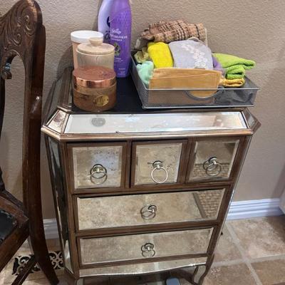 Sale Photo Thumbnail #103