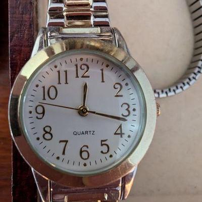 Sale Photo Thumbnail #145