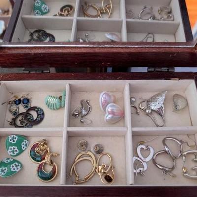 Sale Photo Thumbnail #125