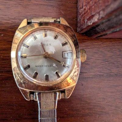 Sale Photo Thumbnail #147