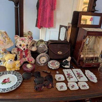 Sale Photo Thumbnail #119