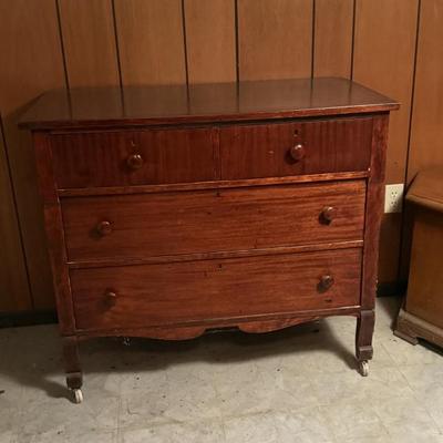 Dressser/buffet