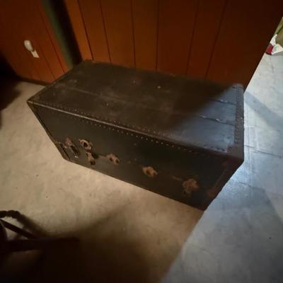 Chest closed