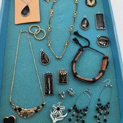 Sale Photo Thumbnail #19