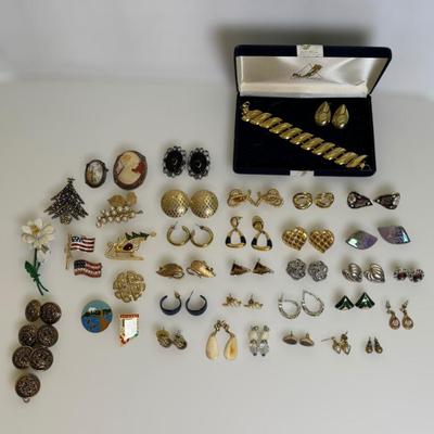 Sale Photo Thumbnail #42
