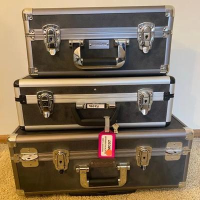 3 Vanguard Aluminum Camera Cases With Dividers & Batteries
