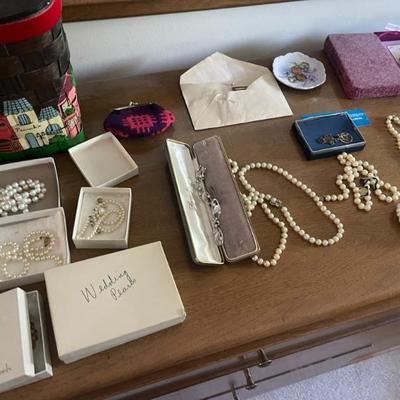 Sale Photo Thumbnail #84