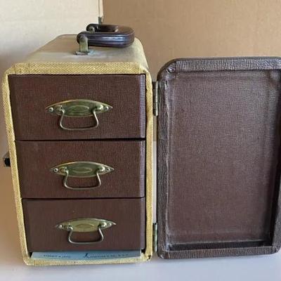 Barnett & Jaffe Slide Case