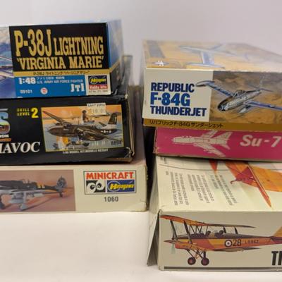 Sale Photo Thumbnail #47: Vintage & Modern Model Kits | Tamiya, AMT, Hasegawa, Matchbox 