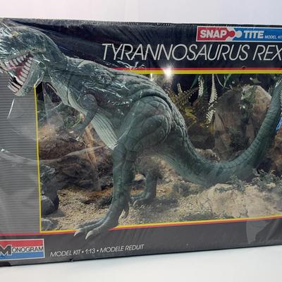 Sale Photo Thumbnail #46: Monogram 1:13 Scale Tyrannosaurus Rex Snap Tite Model Kit